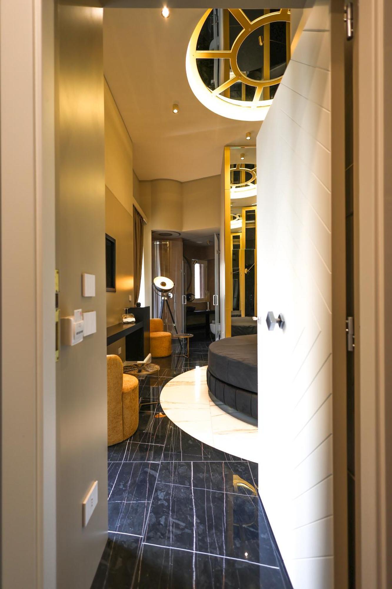 Maison San Carlo Luxury Suites Νάπολη Εξωτερικό φωτογραφία